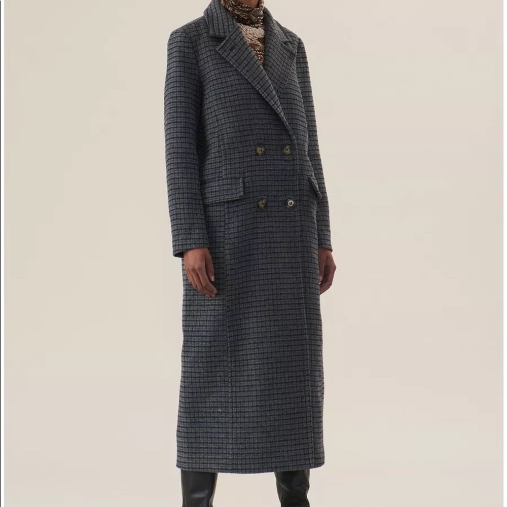 GANNI Walking Coat, 2